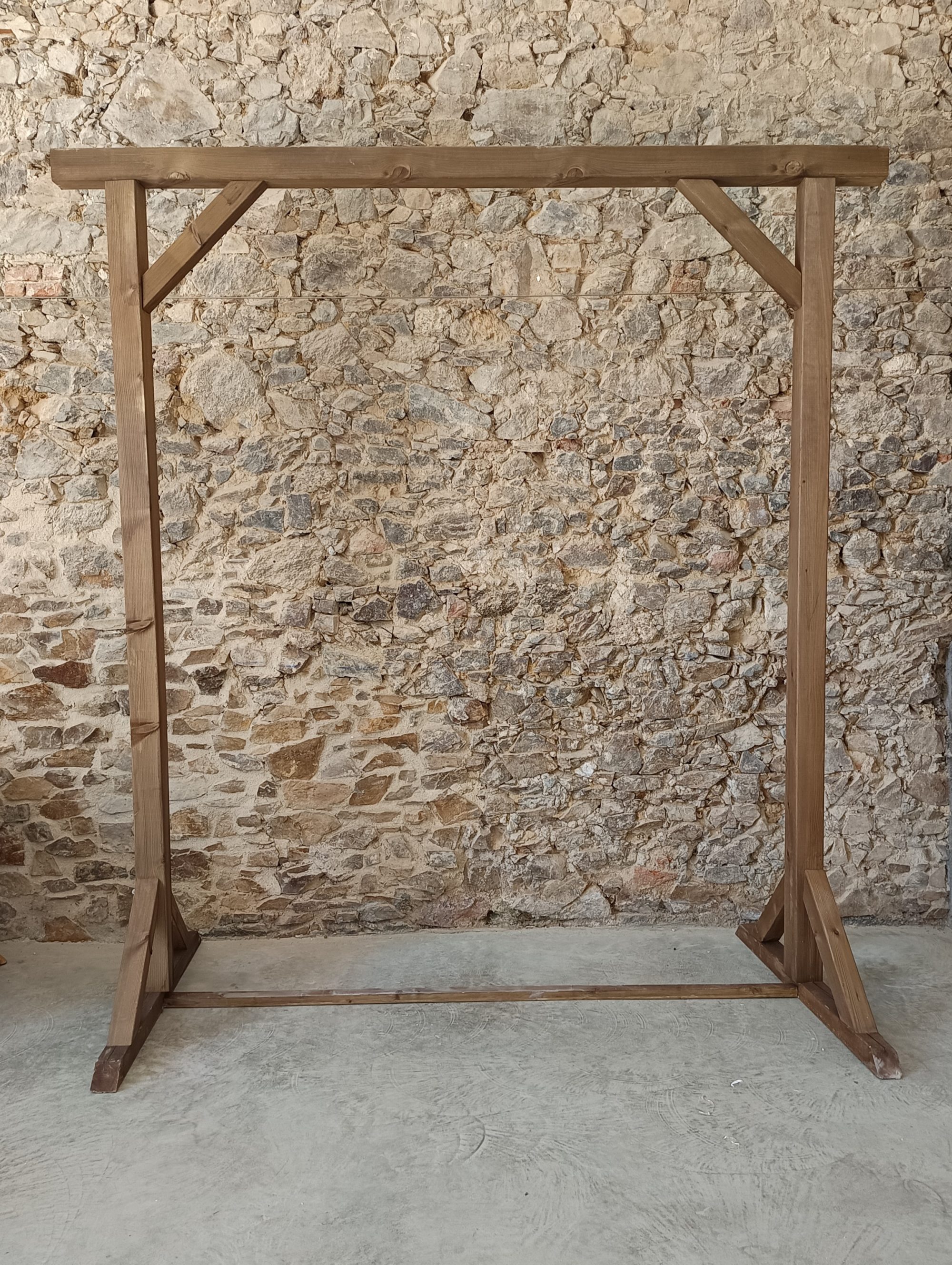 Décor en bois pour mariage